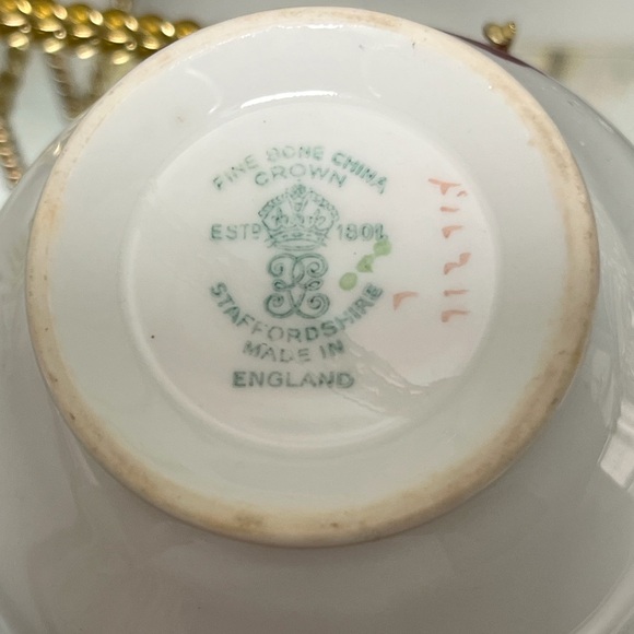 Crown Staffordshire Pink Flower Fine Bone China England Teacup and Saucer - Picture 10 of 10